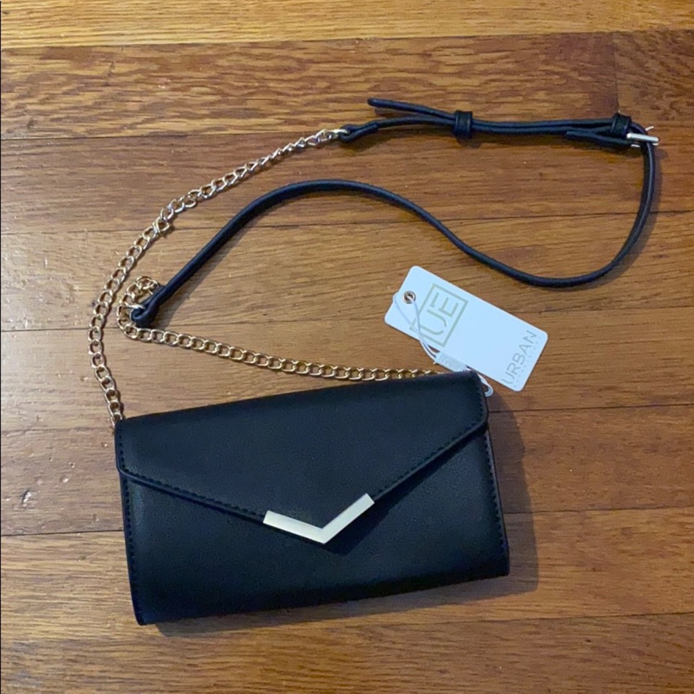 Black and gold crossbody